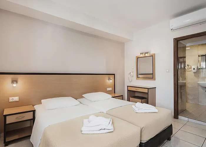 Theofilos City Hotel